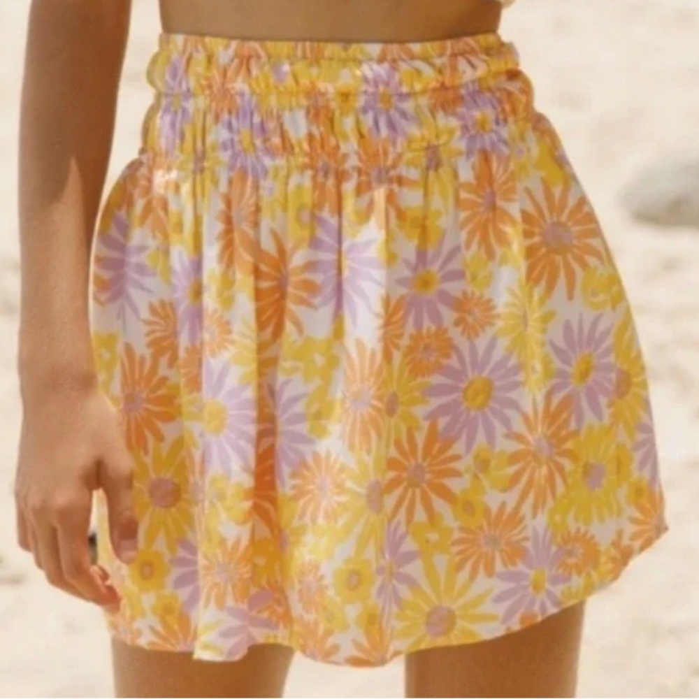 L*Space Oopsie Daisy‎ Printed Jax Skirt, Mini, Elastic Waist, Medium NWT - Picture 7 of 12
